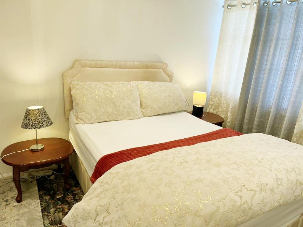Blessings Of Peace Home Away From Home 카디프 외부 사진