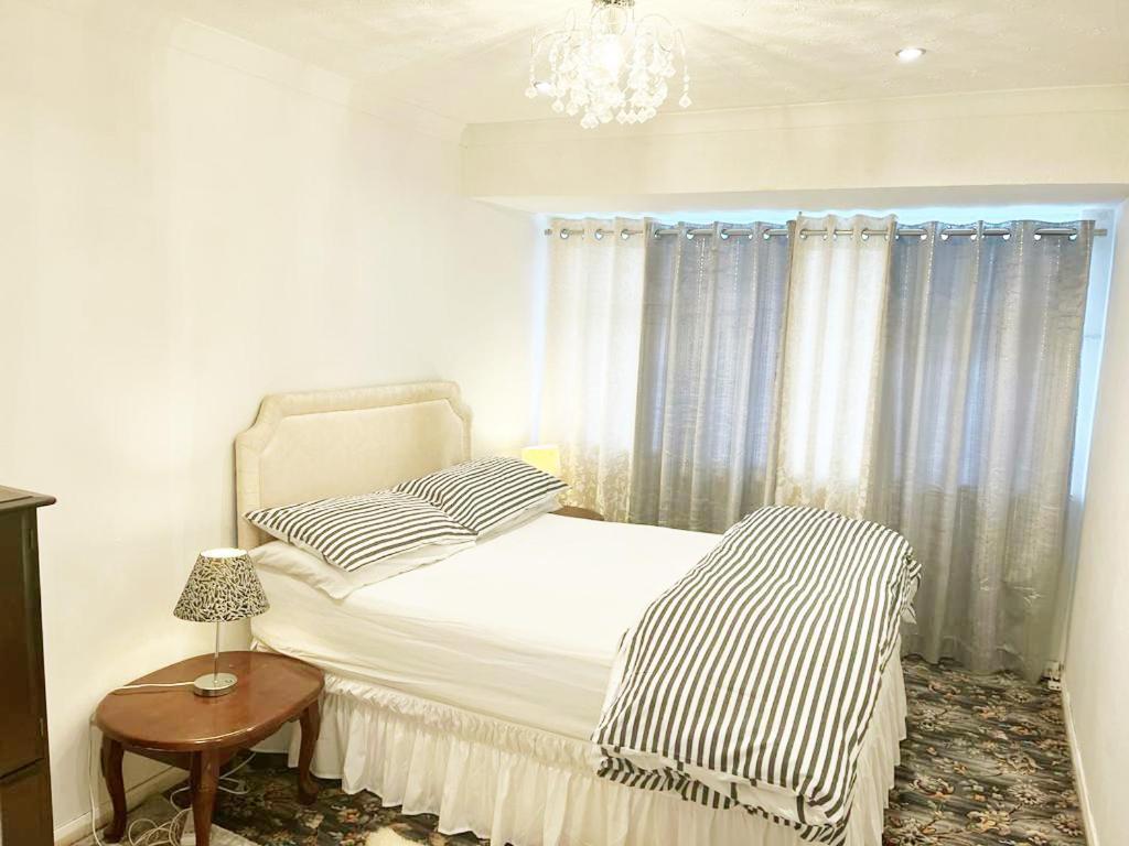 Blessings Of Peace Home Away From Home 카디프 외부 사진